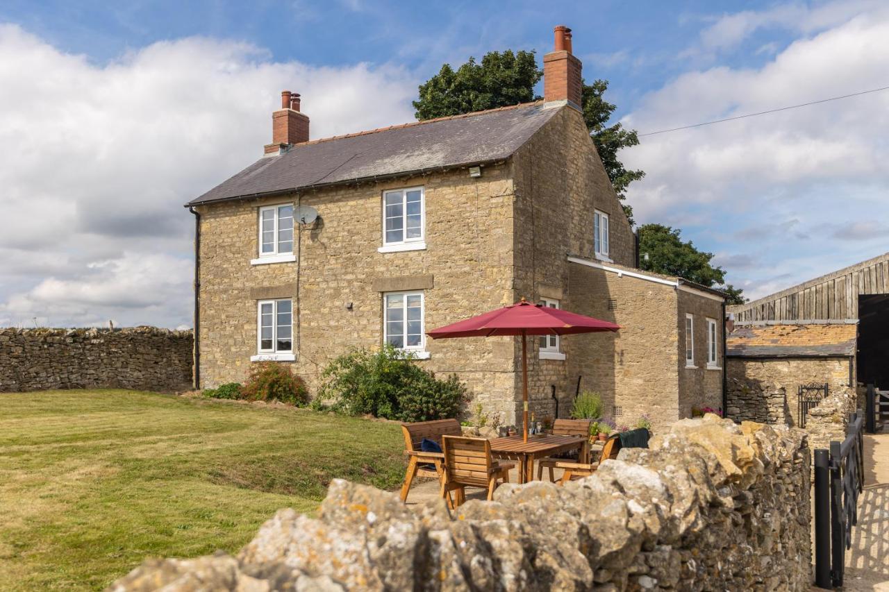 Luxury Farmhouse With Stunning Views And Hot Tub Ebberston Buitenkant foto