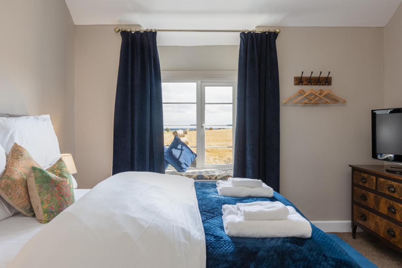 Luxury Farmhouse With Stunning Views And Hot Tub Ebberston Buitenkant foto